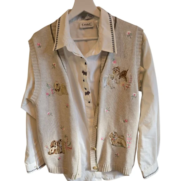 Vintage Embroidered Beige Cardigan Knit Sweater Vest with Dog Embroidered Blouse - Picture 3 of 9